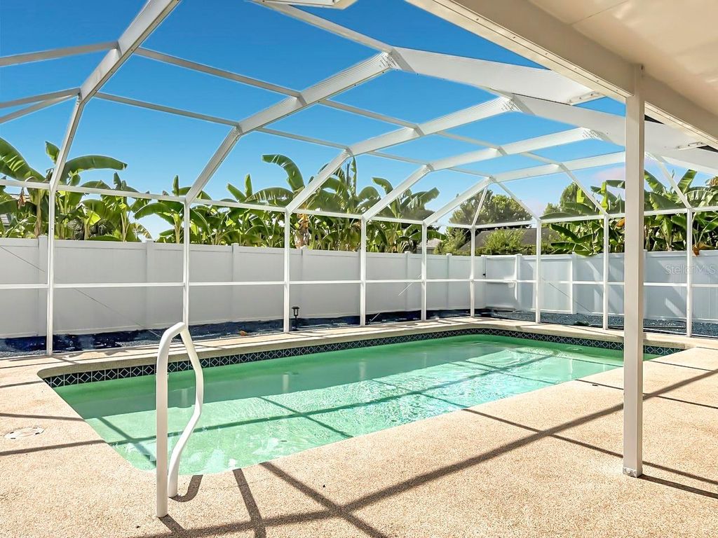 Image 38 of property listing at 2103 162ND STREET E, Bradenton, FL 34211