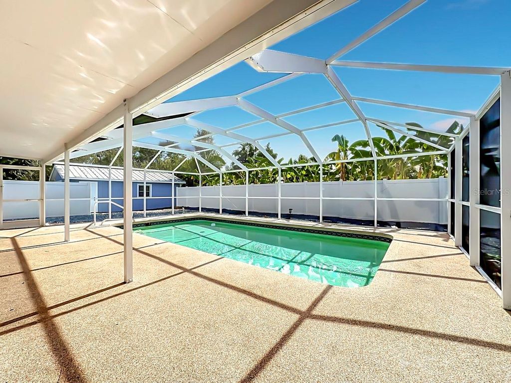 Image 39 of property listing at 2103 162ND STREET E, Bradenton, FL 34211