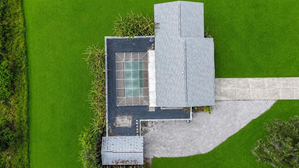Image 52 of property listing at 2103 162ND STREET E, Bradenton, FL 34211