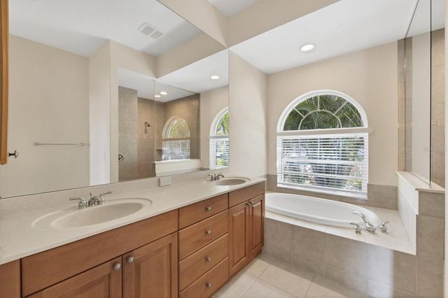 162 WILLOW BEND WAY, Osprey, FL 34229