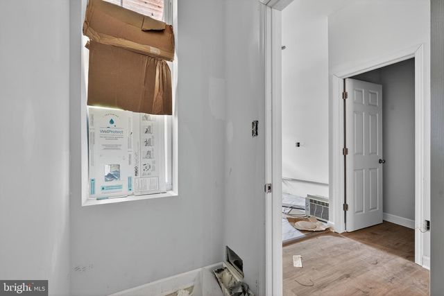 1008 SNYDER AVE, Philadelphia, PA 19148