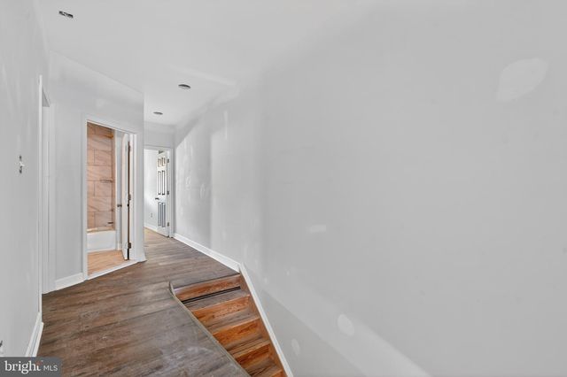 1008 SNYDER AVE, Philadelphia, PA 19148