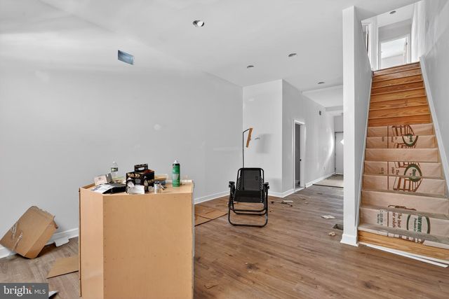 1008 SNYDER AVE, Philadelphia, PA 19148