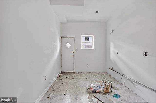 1008 SNYDER AVE, Philadelphia, PA 19148