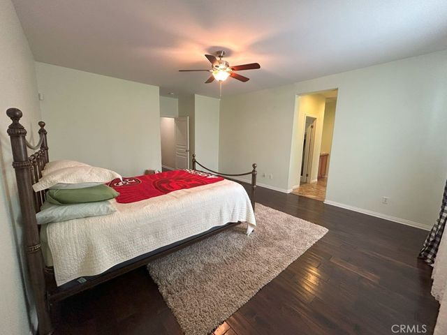 7810 Serenity Falls Rd, Eastvale, CA 92880