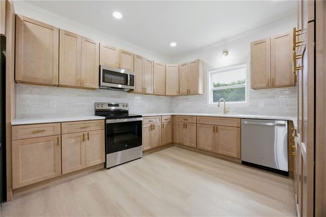 3580 Chartwell Boulevard, Suwanee, GA 30024