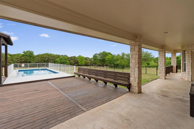 144 D B Wood RD, Georgetown, TX 78628