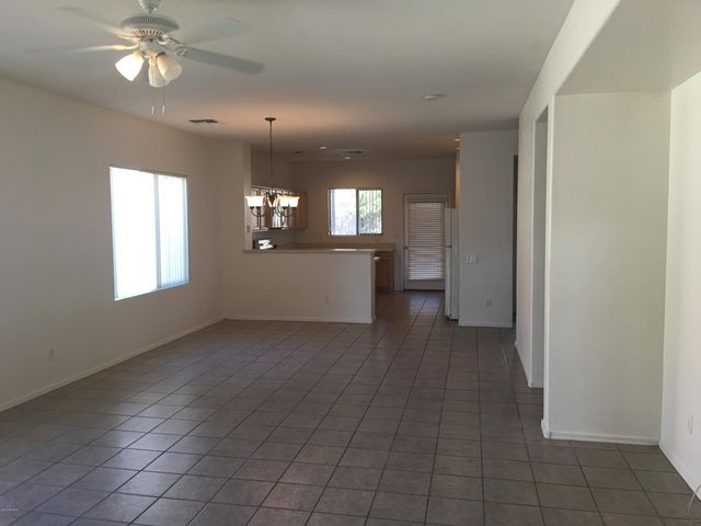 9128 W BERKELEY Road, Phoenix, AZ 85037