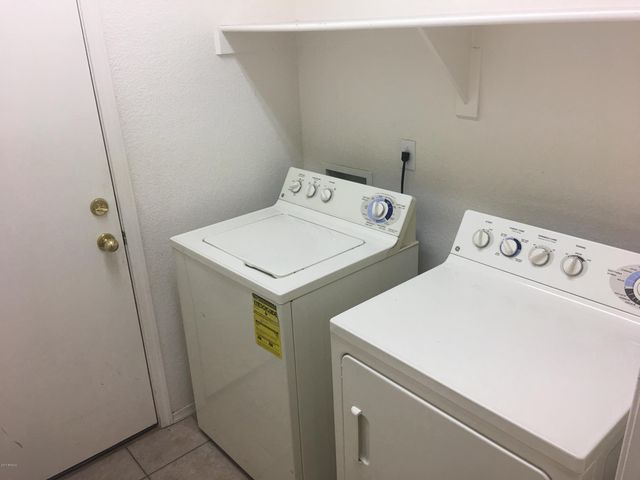 9128 W BERKELEY Road, Phoenix, AZ 85037