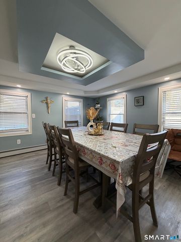 19 Maple Street, Plainville, CT 06062