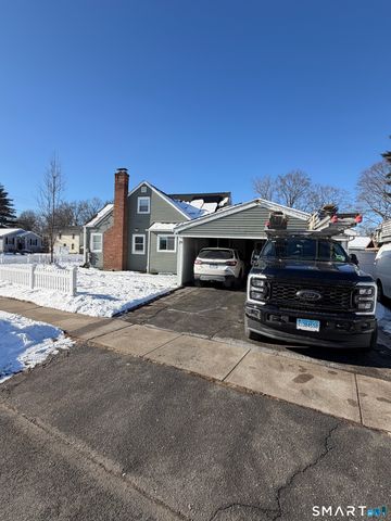 19 Maple Street, Plainville, CT 06062