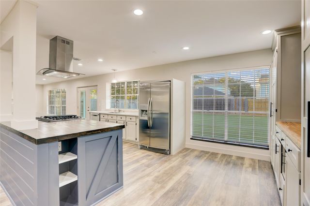 3122 Rimrock Drive, Missouri City, TX 77459