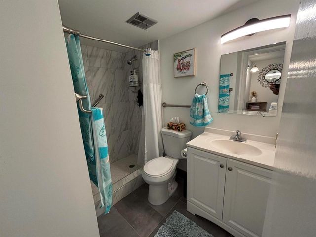 33 Abbey Lane 106, Delray Beach, FL 33446