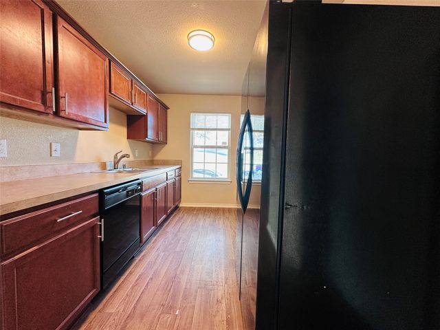 10749 Deauville Drive, Fort Worth, TX 76108