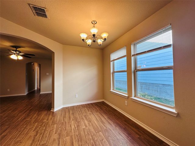 10749 Deauville Drive, Fort Worth, TX 76108