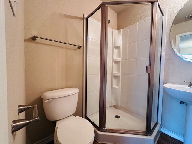 10749 Deauville Drive, Fort Worth, TX 76108