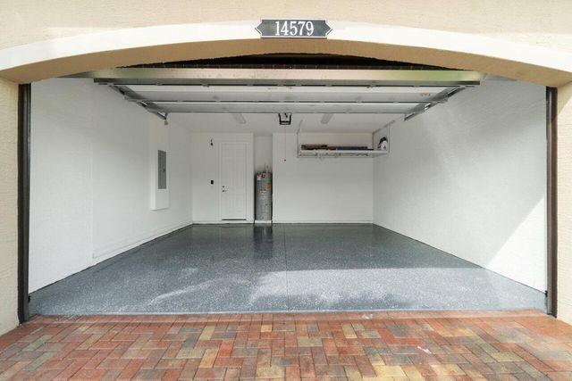 14579 White Jade Terrace, Delray Beach, FL 33446
