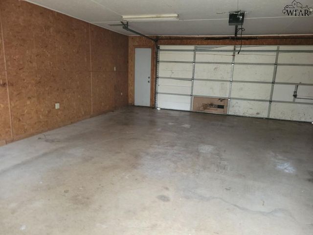 4000 LENORE DRIVE, Wichita Falls, TX 76306