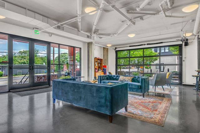 1900 12th Ave S Apt 311, Nashville, TN 37203