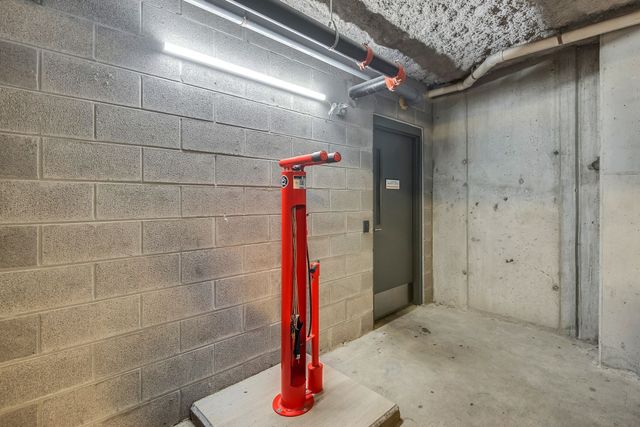 1900 12th Ave S Apt 311, Nashville, TN 37203