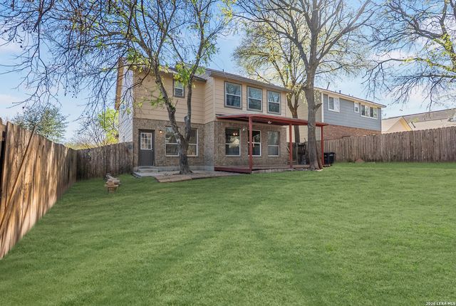 8635 Sunny Oaks, San Antonio, TX 78250