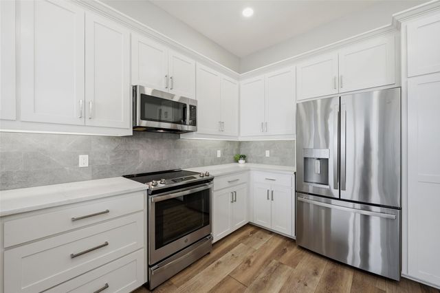 101 Manito Cove, Lake Kiowa, TX 76240