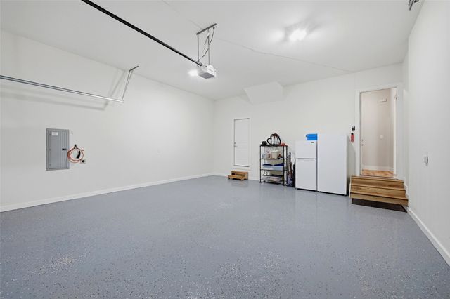 101 Manito Cove, Lake Kiowa, TX 76240