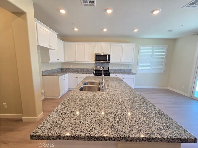 12526 Marmac Court, Victorville, CA 92392