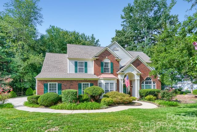 10808 Pomerane Place, Charlotte, NC 28277