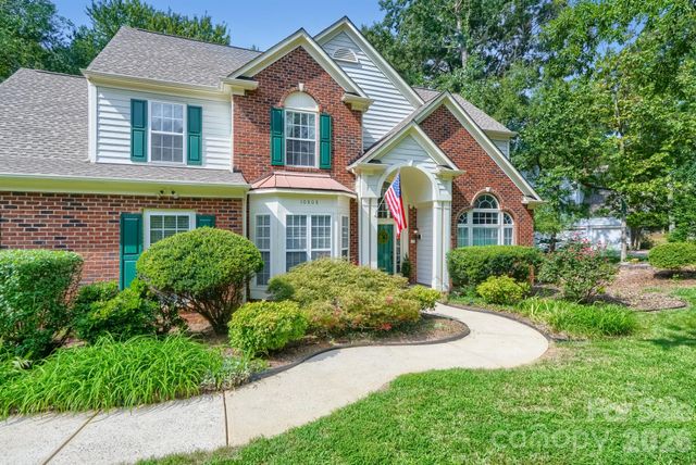 10808 Pomerane Place, Charlotte, NC 28277