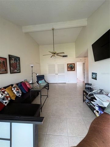 436 WINDMEADOWS STREET 436, Altamonte Springs, FL 32701