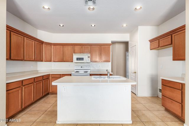 16071 W GELDING Drive, Surprise, AZ 85379