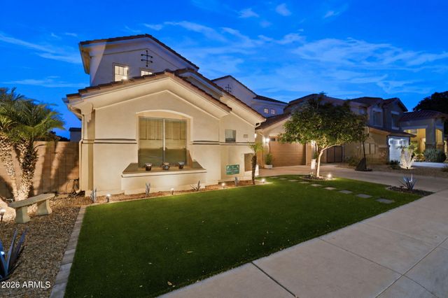 4221 S NEWPORT Street, Chandler, AZ 85249