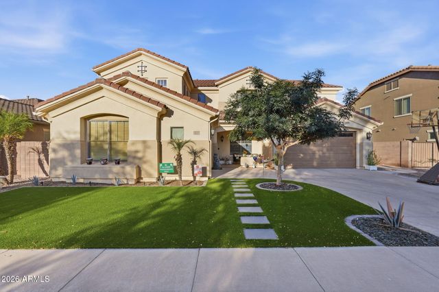 4221 S NEWPORT Street, Chandler, AZ 85249