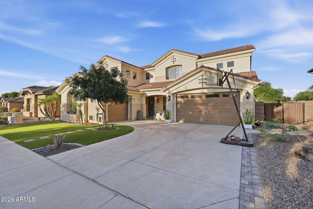 4221 S NEWPORT Street, Chandler, AZ 85249