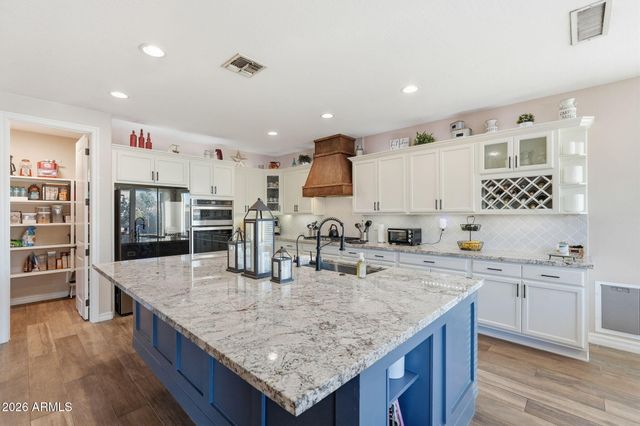 4221 S NEWPORT Street, Chandler, AZ 85249