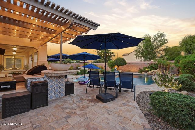 4221 S NEWPORT Street, Chandler, AZ 85249
