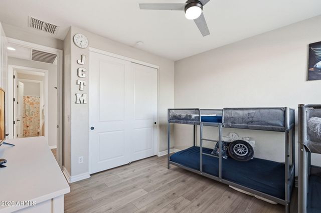 4221 S NEWPORT Street, Chandler, AZ 85249