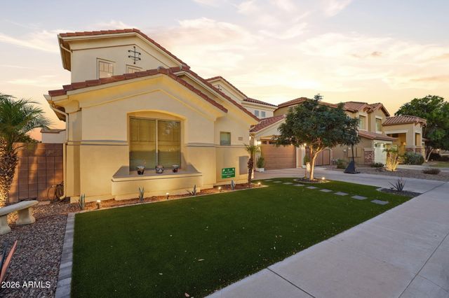 4221 S NEWPORT Street, Chandler, AZ 85249