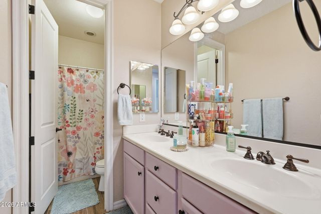 4221 S NEWPORT Street, Chandler, AZ 85249