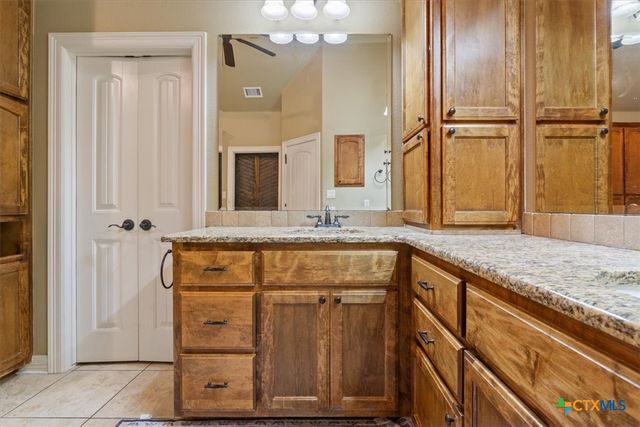 228 Claremont Drive, Belton, TX 76513