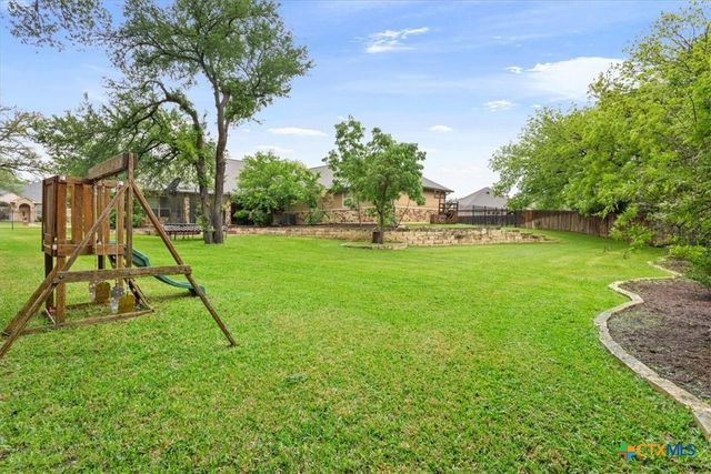 228 Claremont Drive, Belton, TX 76513