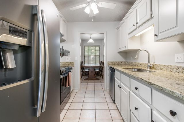 29 Shaded Oaks Dr, Cabot, AR 72023