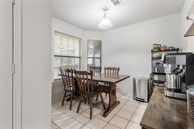 29 Shaded Oaks Dr, Cabot, AR 72023
