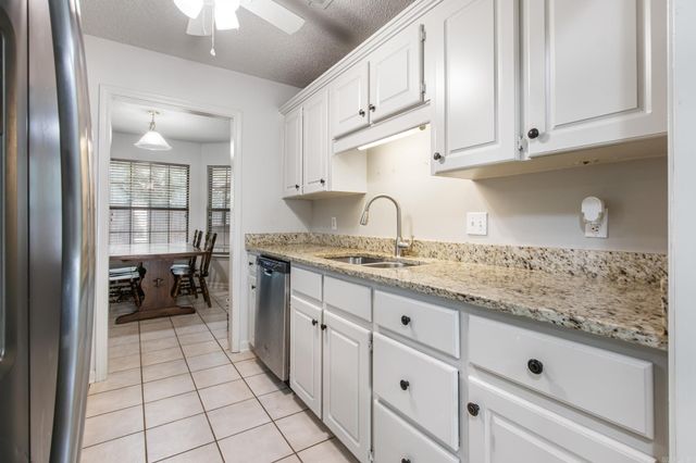 29 Shaded Oaks Dr, Cabot, AR 72023