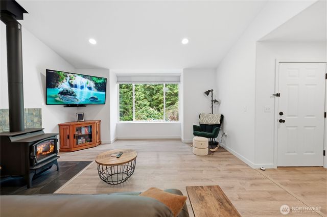 132 Goliah Lane, Port Ludlow, WA 98365