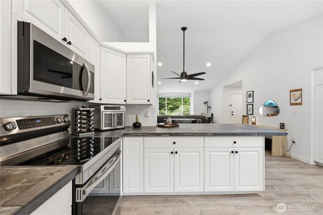 132 Goliah Lane, Port Ludlow, WA 98365