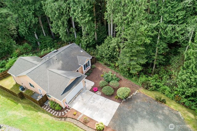 132 Goliah Lane, Port Ludlow, WA 98365