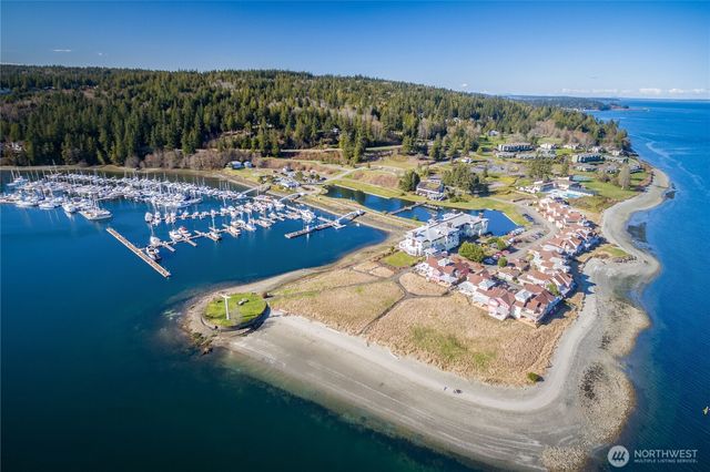 132 Goliah Lane, Port Ludlow, WA 98365