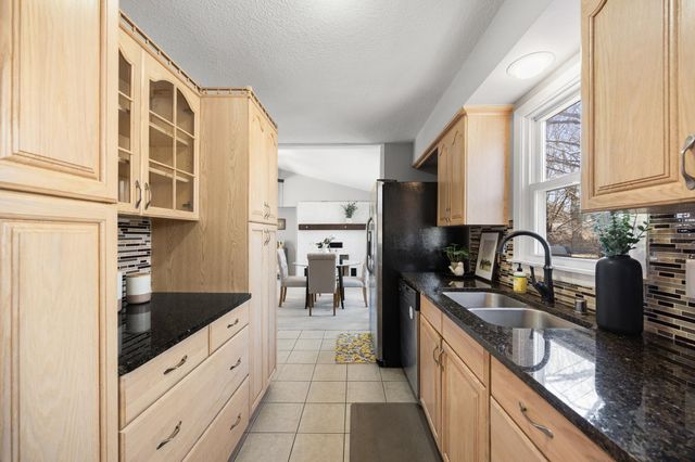 4741 Edgewood Avenue N, Crystal, MN 55428